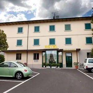Hotel Palazzaccio, Cecina (Pistoia)