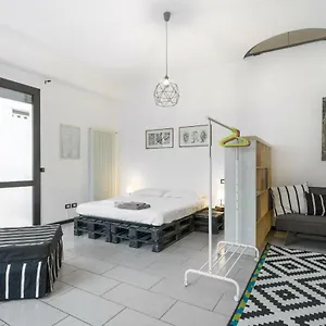 https://bel15-flat.it-lombardy.com